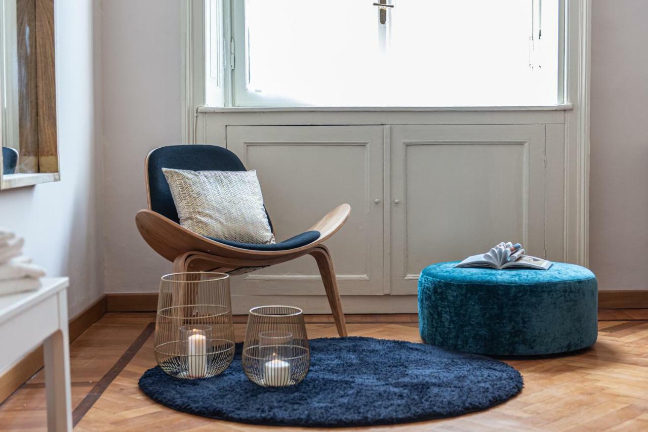 Ferienwohnung Joivy Sophisticated 3-Bed Flat With Desk Mailand Exterior foto